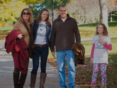 Parents and student on UNH family weekend